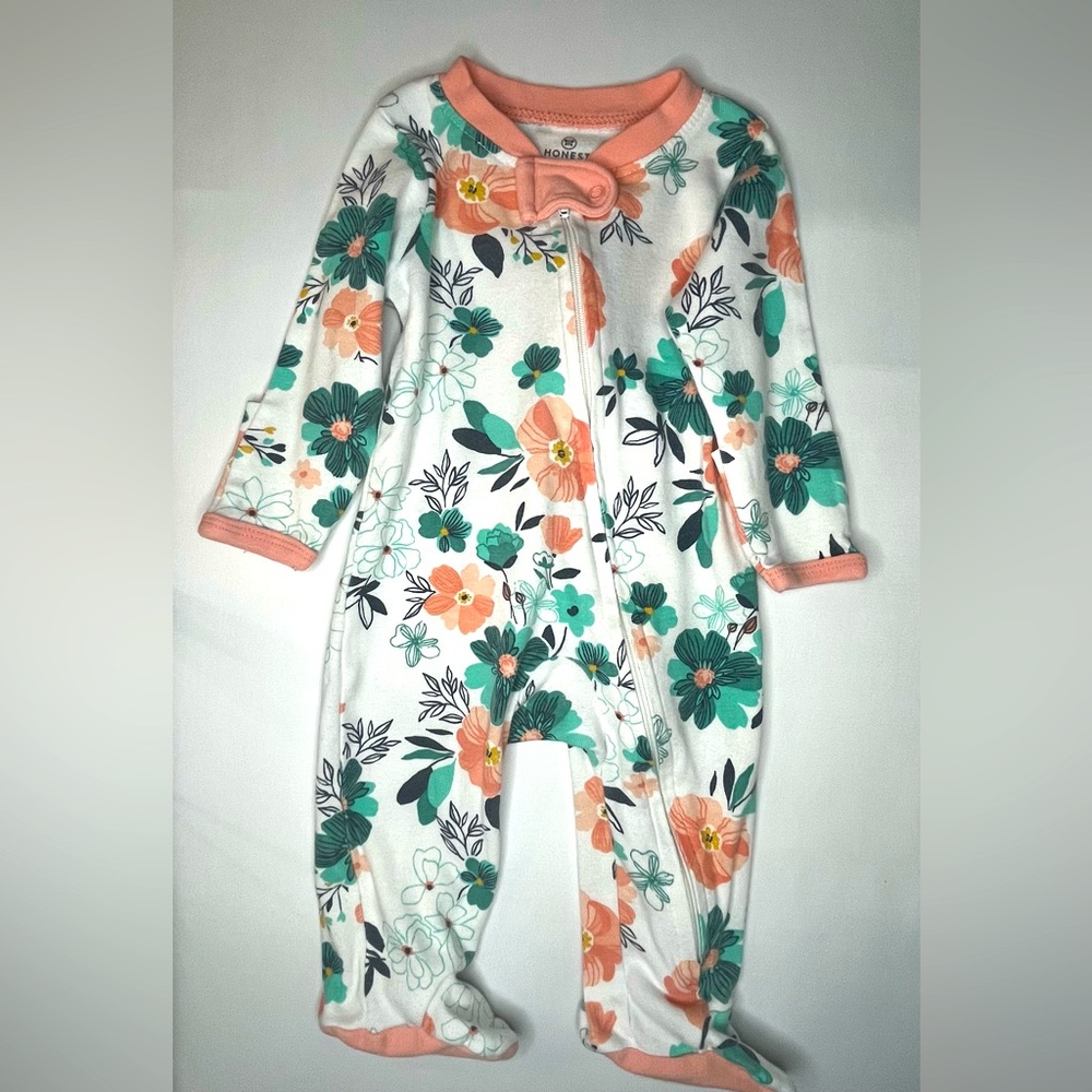 Carters Child Of Mine Baby Girl 0-3 Months Sleep and Play Footed Pajamas